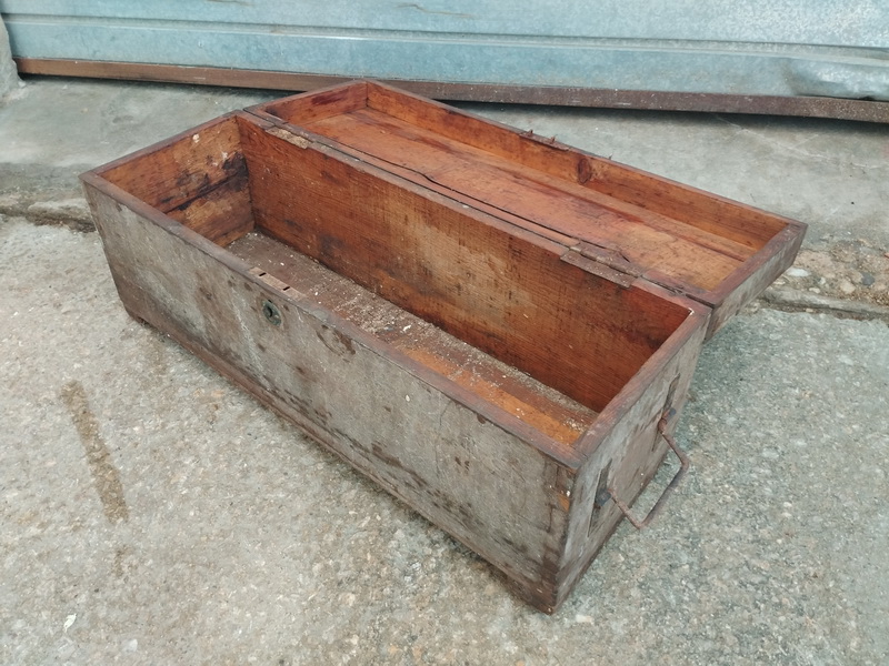 baul madera 26_5x68x23_5 1u